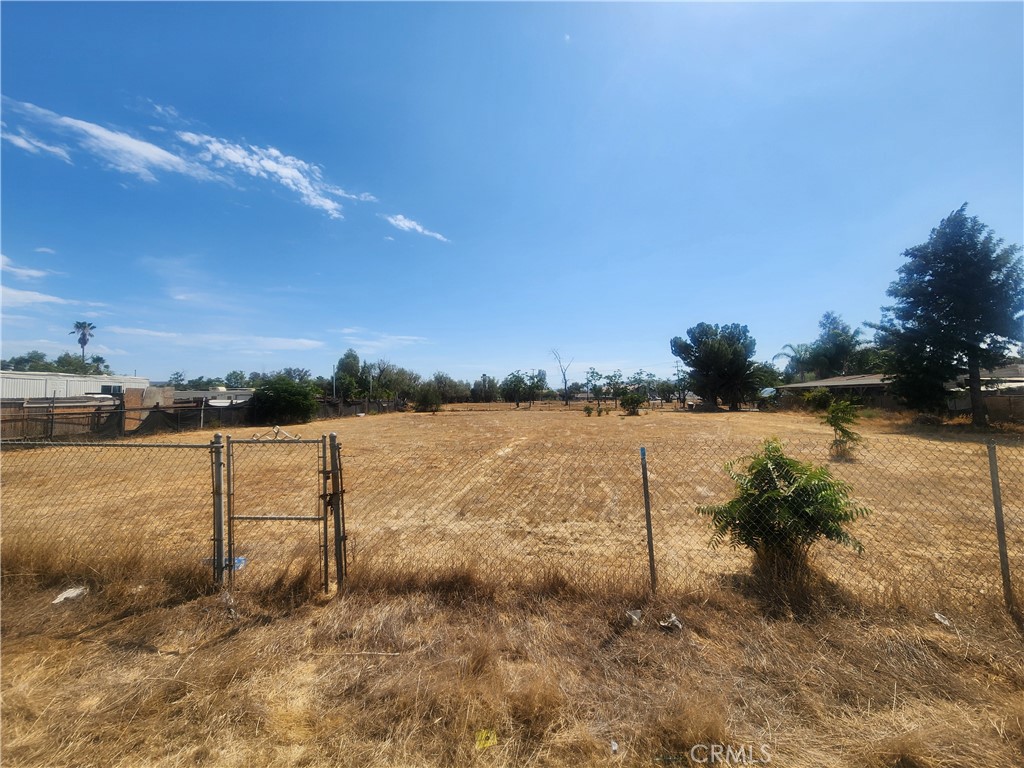 27573 Jackson St Property Photo 1