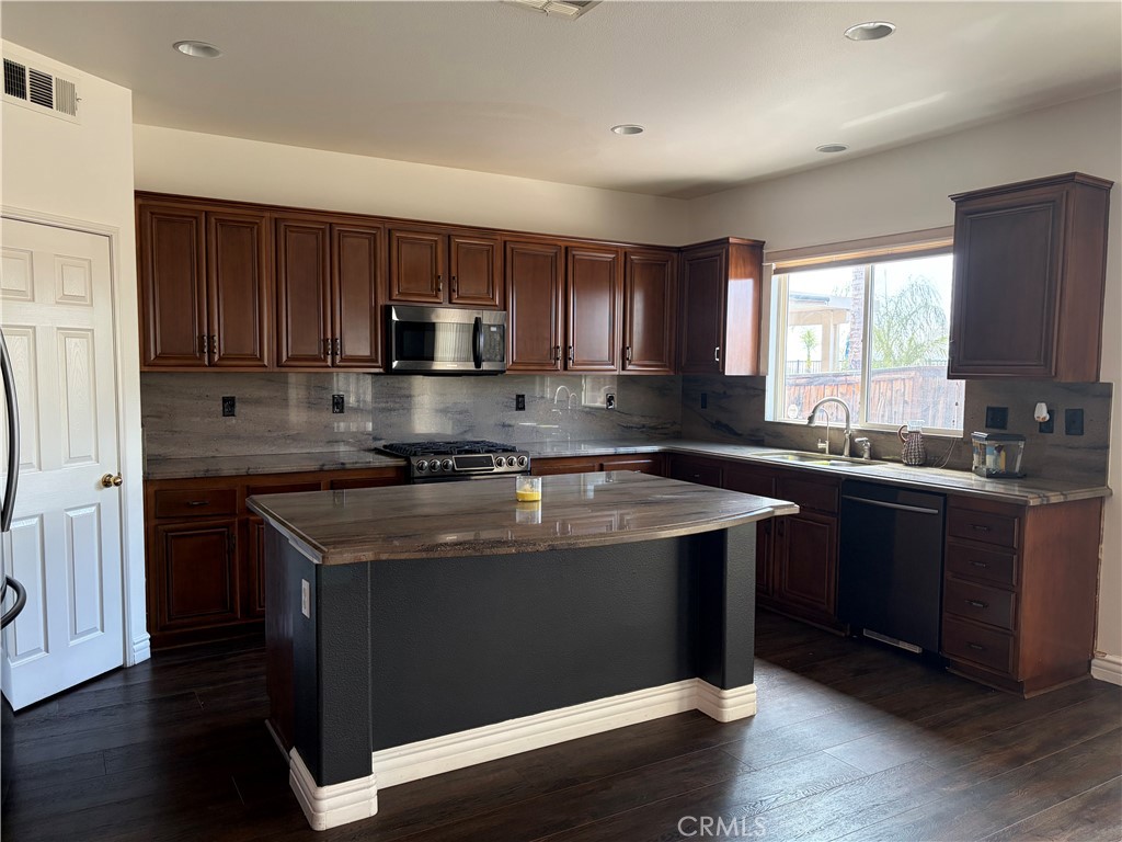 24903 Sunset Vista Property Photo 16
