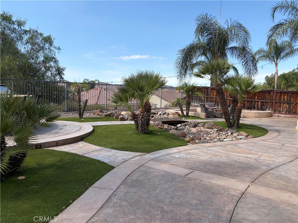 24903 Sunset Vista Property Photo 57