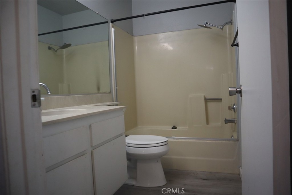 26200 Redlands Blvd. 18 Property Photo 15