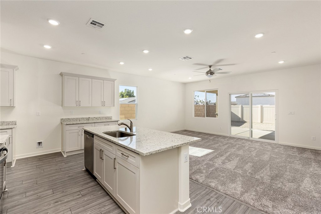 80560 Anacapa Drive Property Photo 10