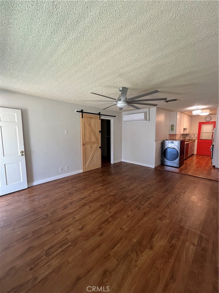 150 35 E Lakeshore Property Photo 5