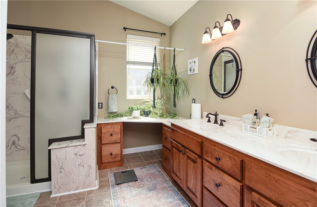 32720 Royal Oak Ln Property Photo 12