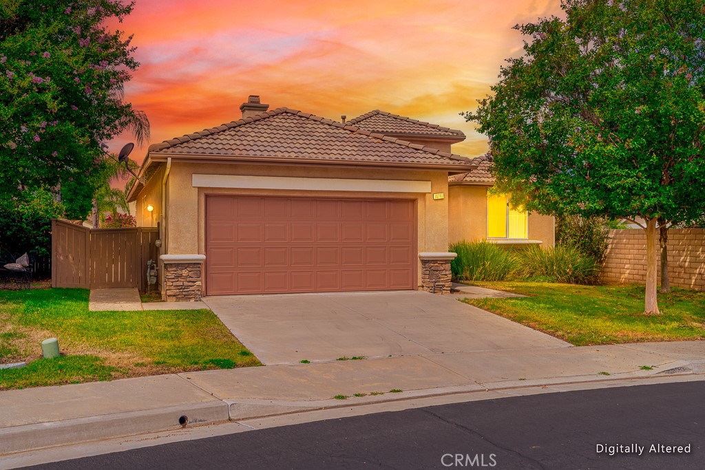 14741 White Mountain Way Property Photo 1