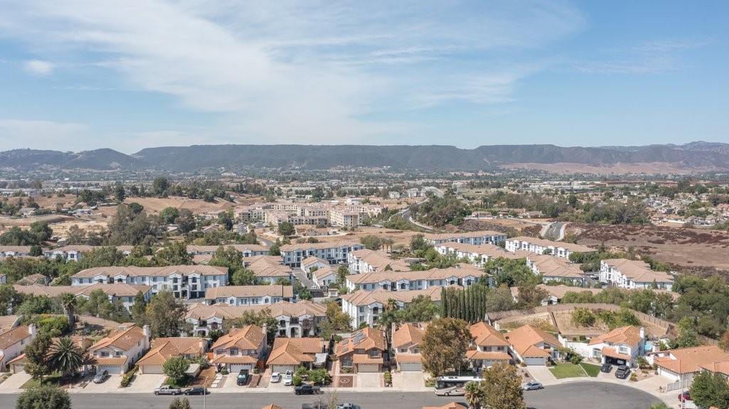 25077 Via Las Lomas Property Photo 7