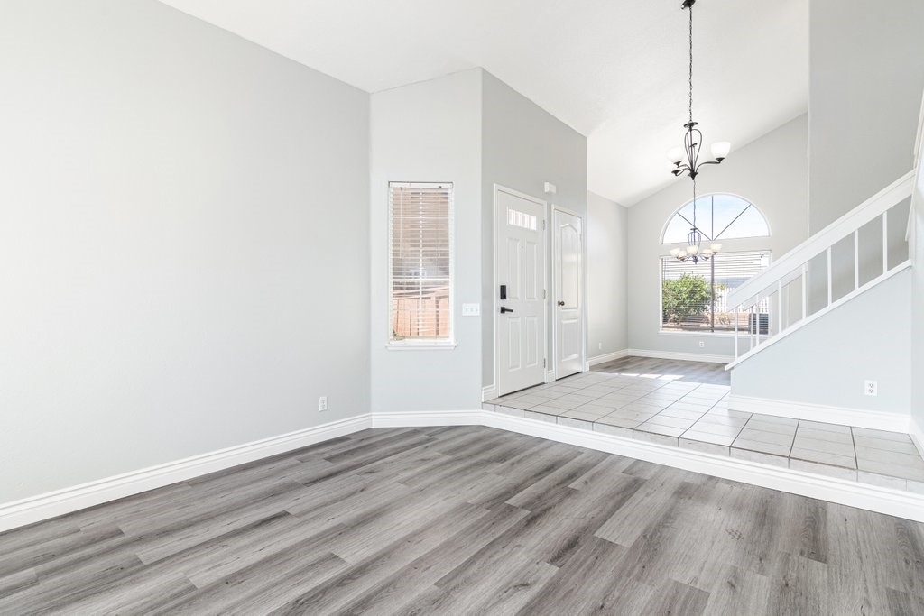 25077 Via Las Lomas Property Photo 11