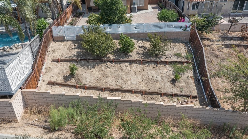 25077 Via Las Lomas Property Photo 13