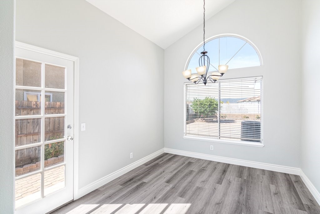 25077 Via Las Lomas Property Photo 16