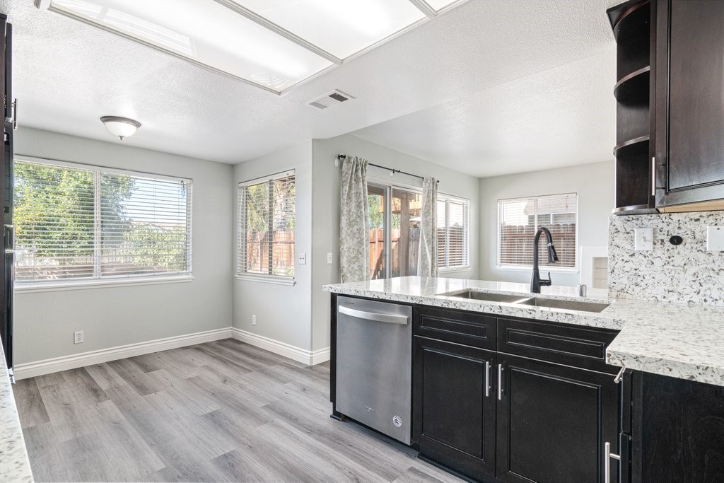 25077 Via Las Lomas Property Photo 23