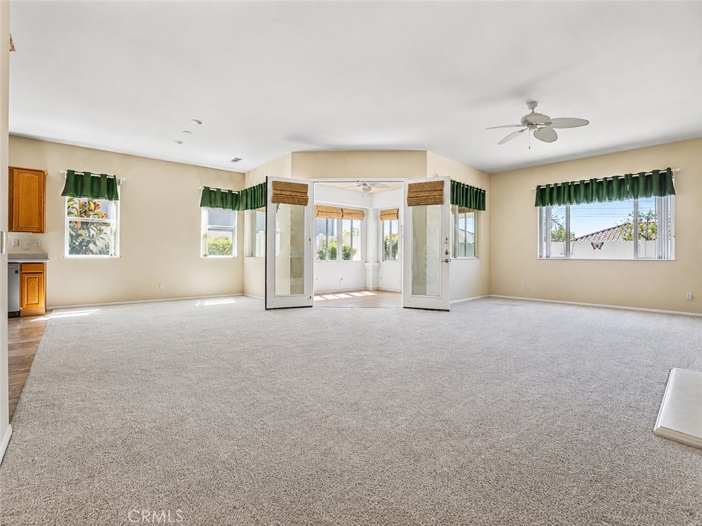 987 Avenal Property Photo 9