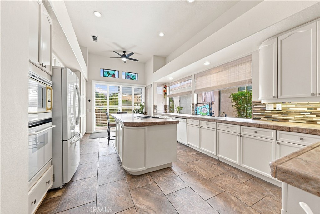 37775 Bear View Circle Property Photo 9