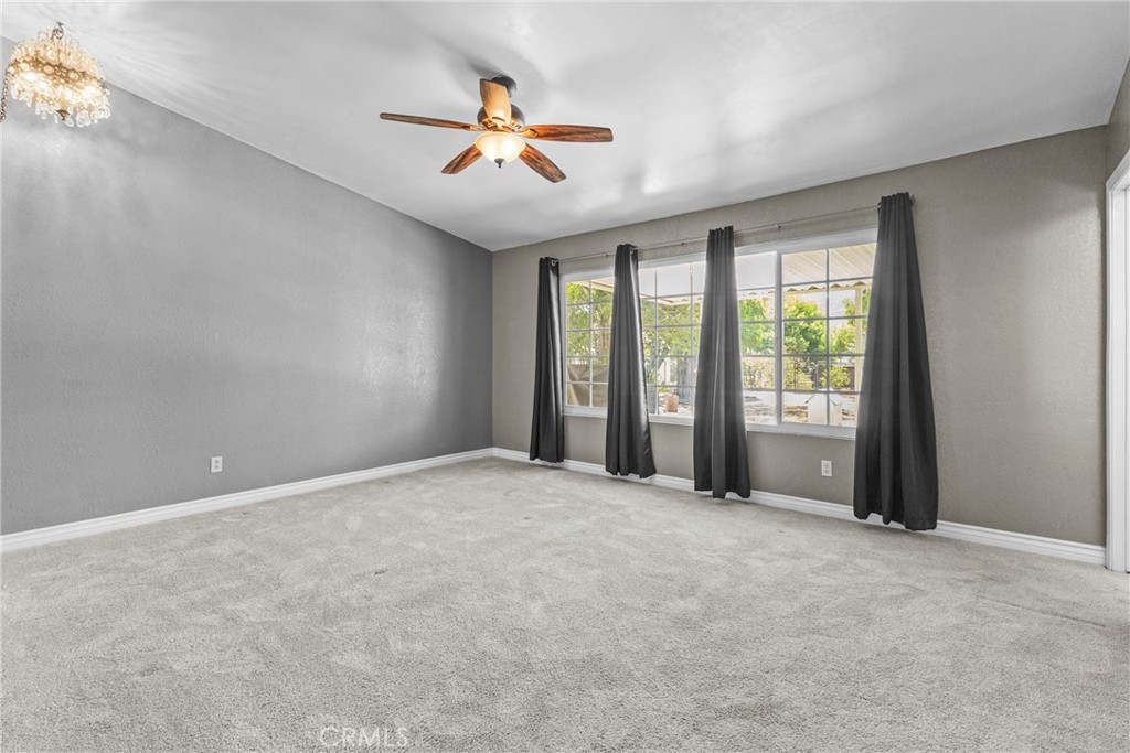8557 Saddle Creek Drive Property Photo 15