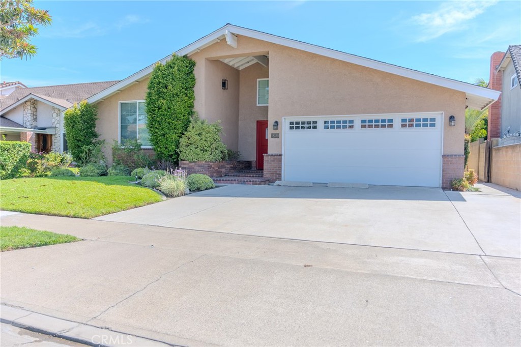 18530 Newbrook Circle Property Photo 5