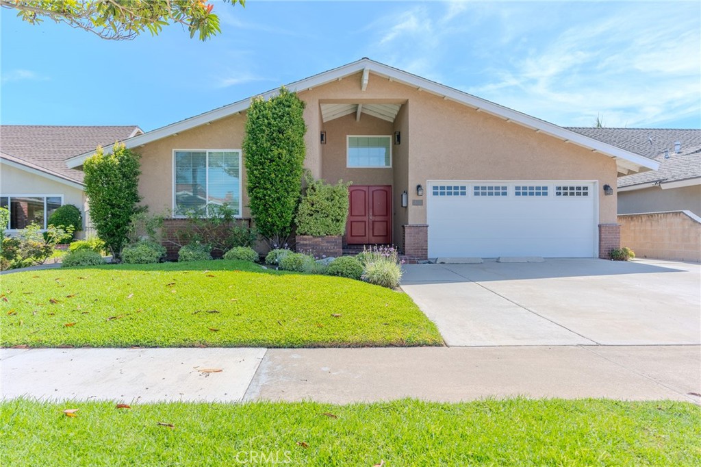18530 Newbrook Circle Property Photo 8
