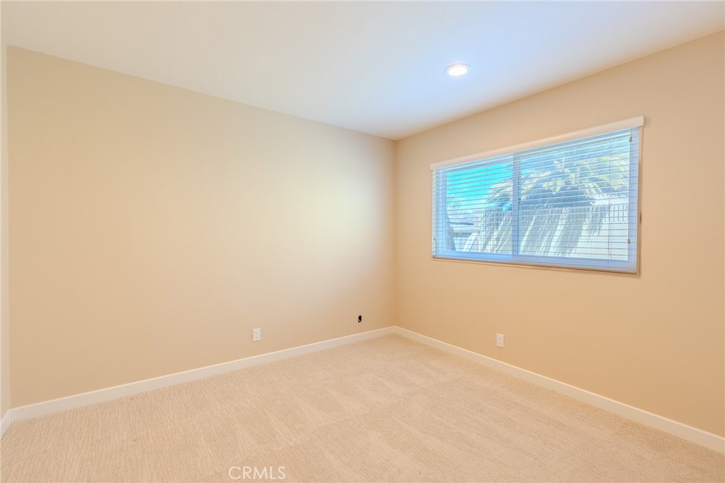18530 Newbrook Circle Property Photo 20