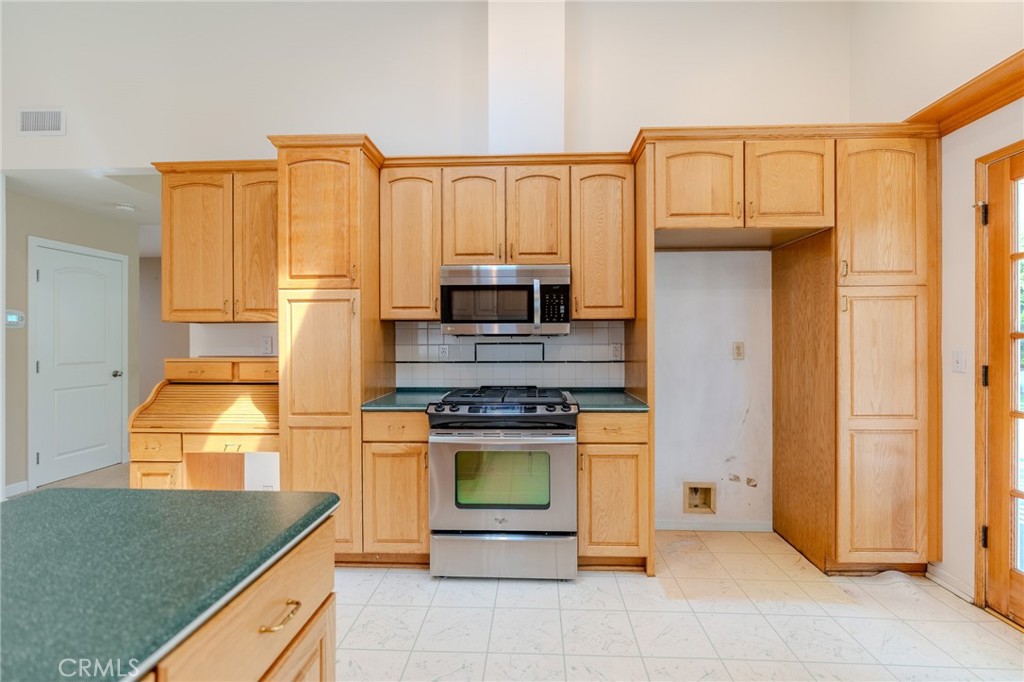 18530 Newbrook Circle Property Photo 33
