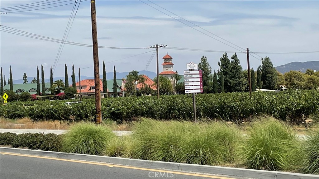 4 Rancho California Road Property Photo 11