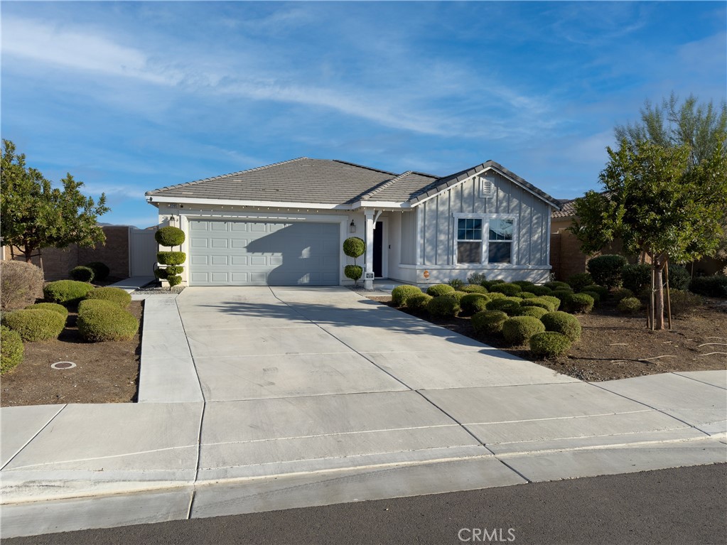32285 Wild West Court Property Photo 1