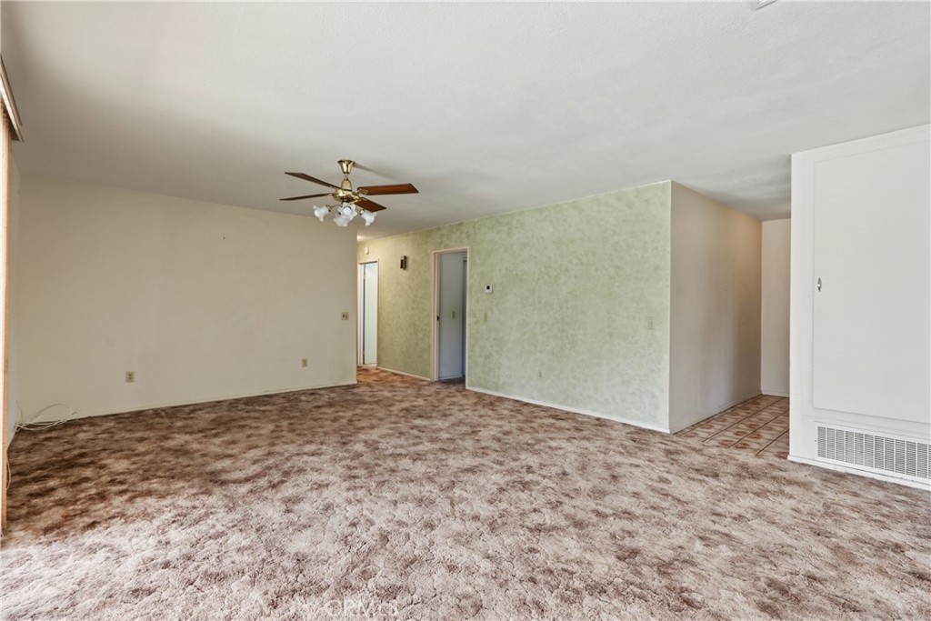1631 Hackney Property Photo 15