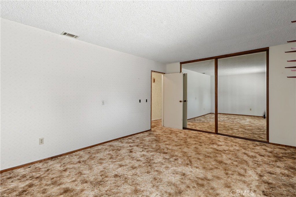 1631 Hackney Property Photo 20
