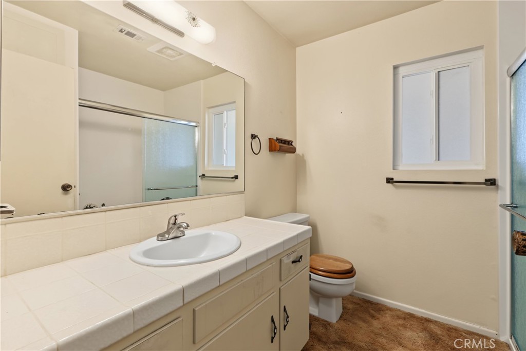1631 Hackney Property Photo 24
