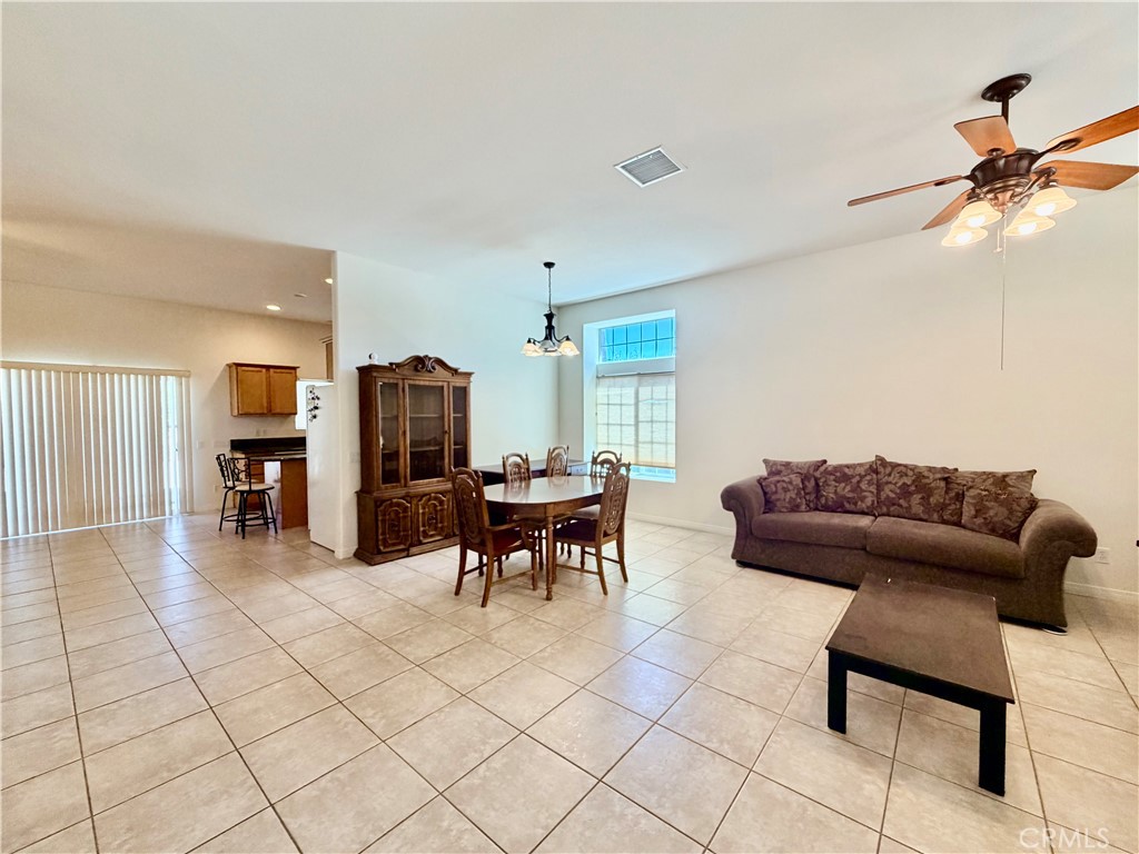 4892 Merlyn Street Property Photo 6