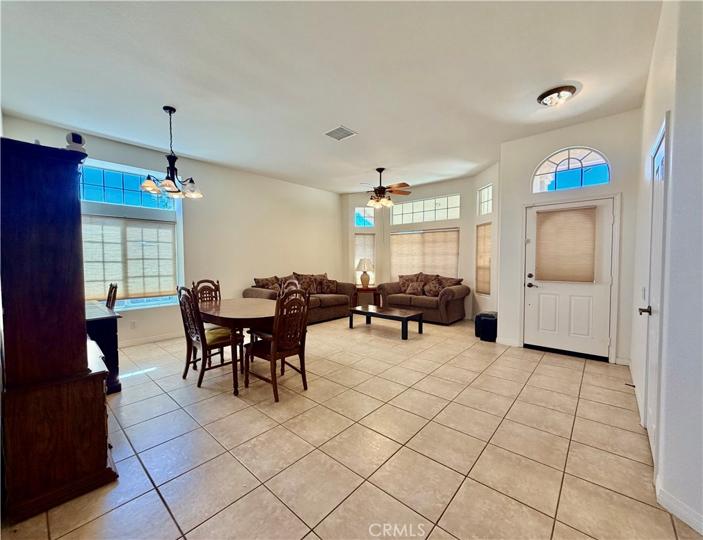 4892 Merlyn Street Property Photo 7