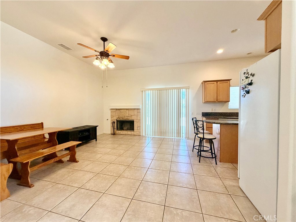 4892 Merlyn Street Property Photo 10