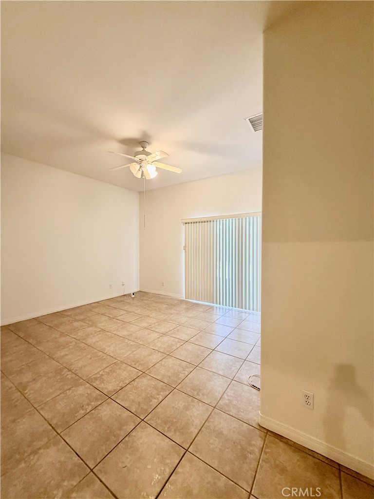 4892 Merlyn Street Property Photo 18