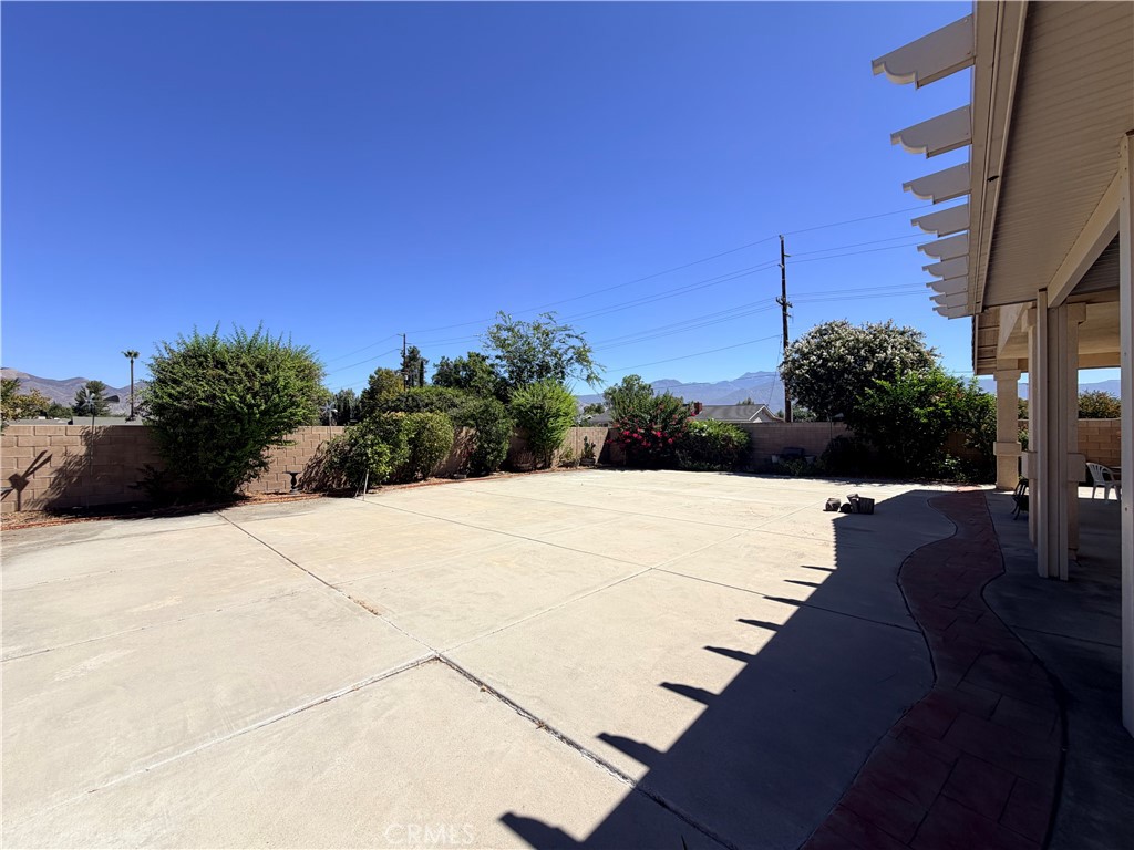 4892 Merlyn Street Property Photo 42