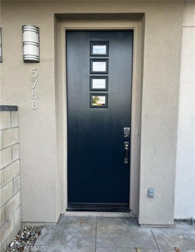 5788 Acacia Property Photo 3