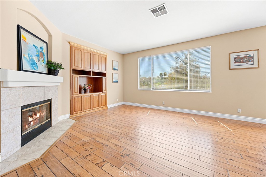 30975 Brassie Ln Property Photo 7