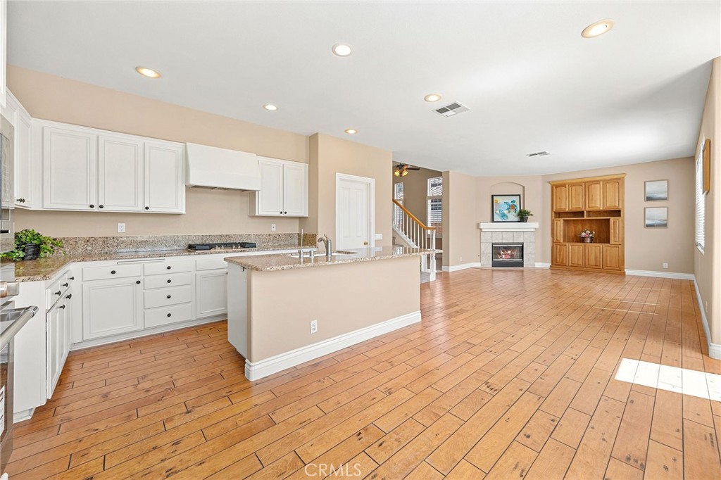 30975 Brassie Ln Property Photo 11