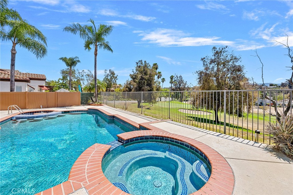 30975 Brassie Ln Property Photo 28