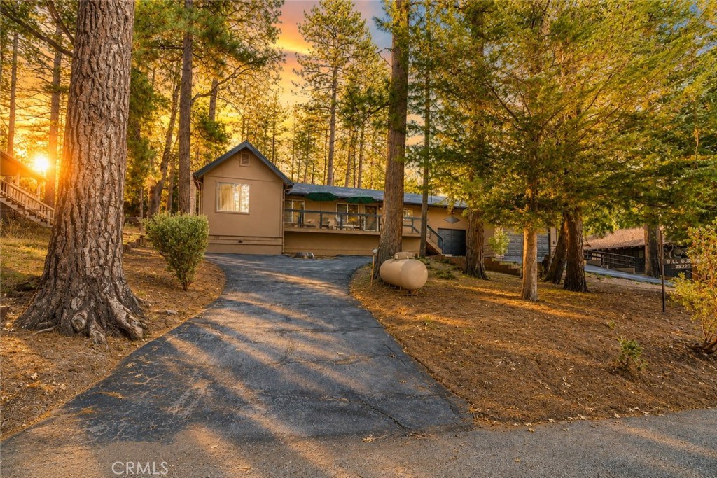 25220 Rim Rock Property Photo 1
