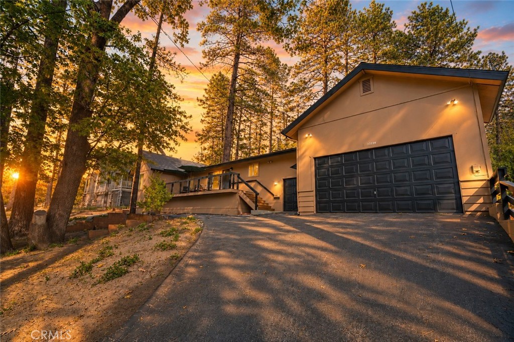 25220 Rim Rock Property Photo 2