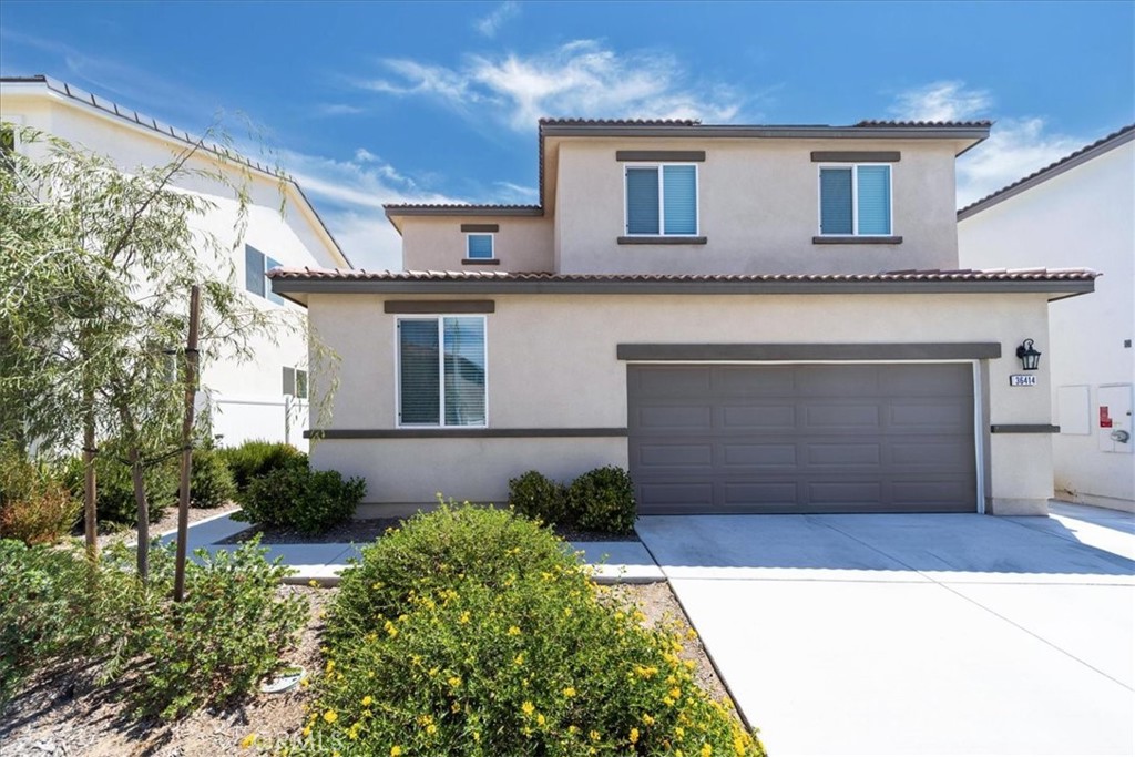 36414 Arcs Property Photo 1