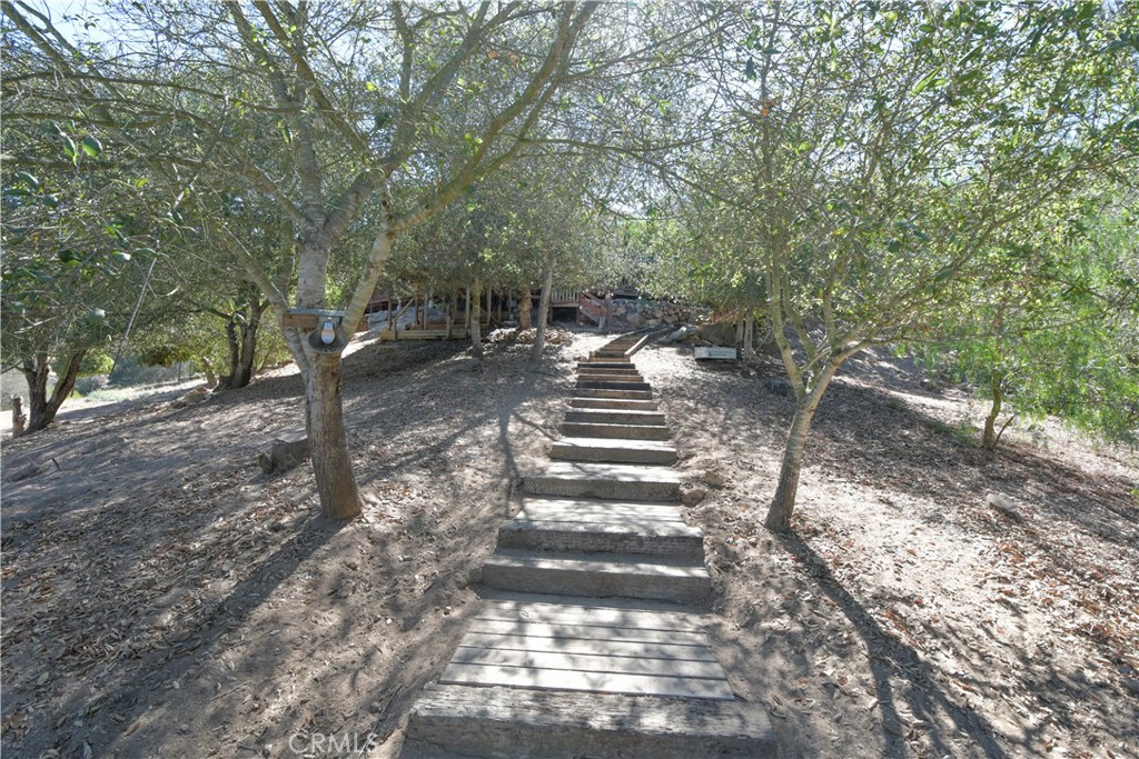 6051 Rainbow Heights Property Photo 32