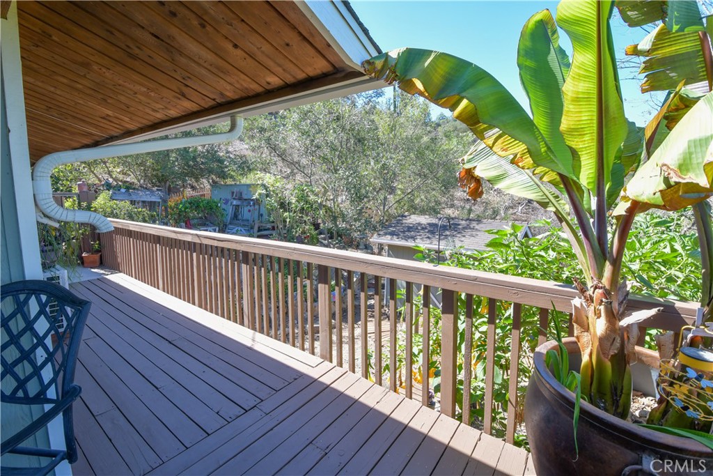 6051 Rainbow Heights Property Photo 49