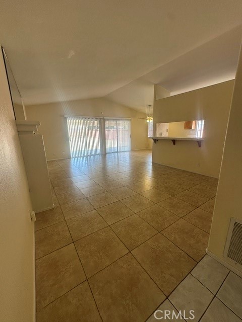 19405 Oakview Lane Property Photo 5