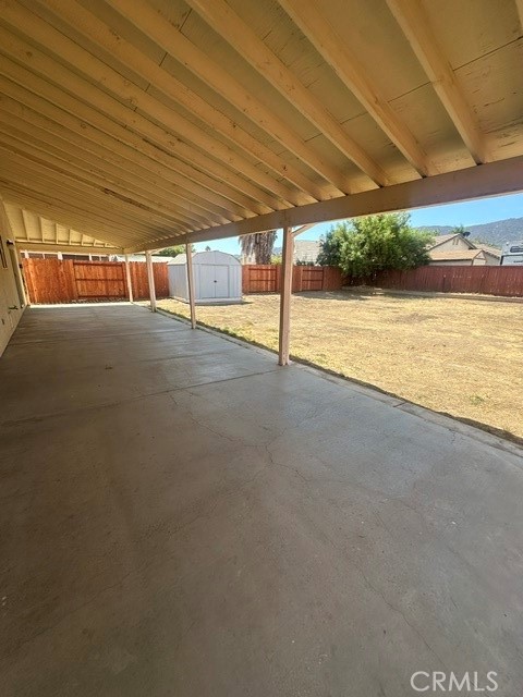 19405 Oakview Lane Property Photo 15