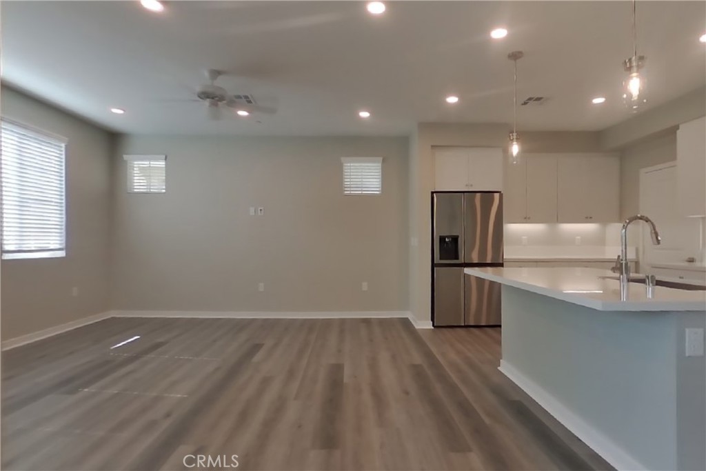 29422 Walnut Tree Way Property Photo 2