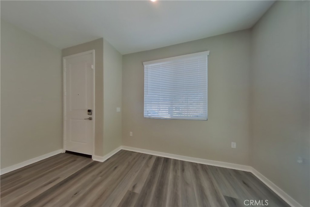 29422 Walnut Tree Way Property Photo 4