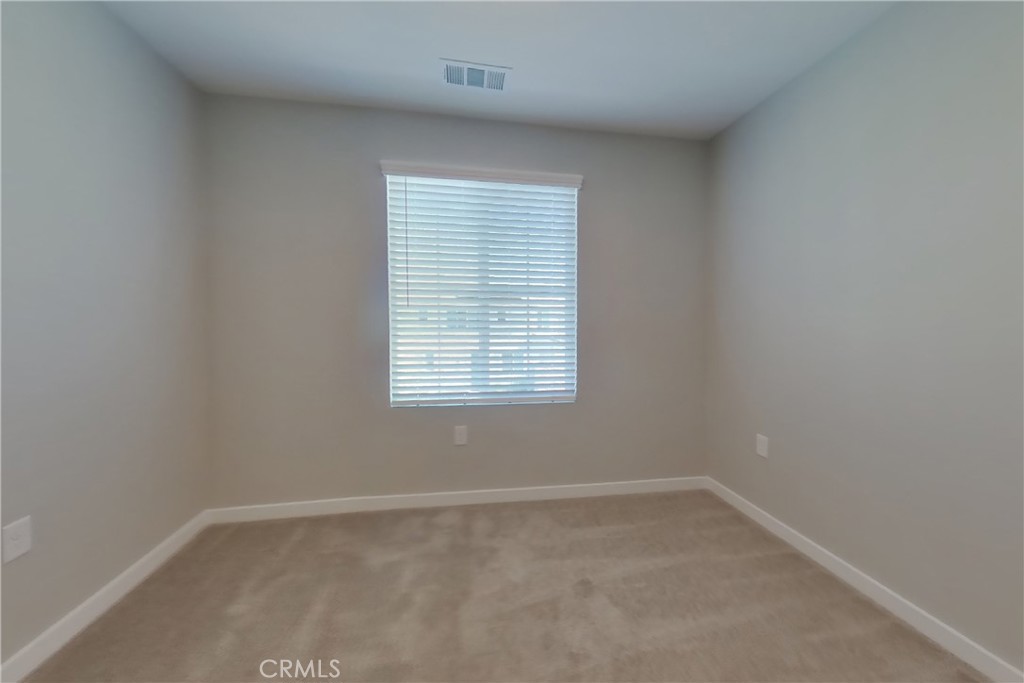 29422 Walnut Tree Way Property Photo 11