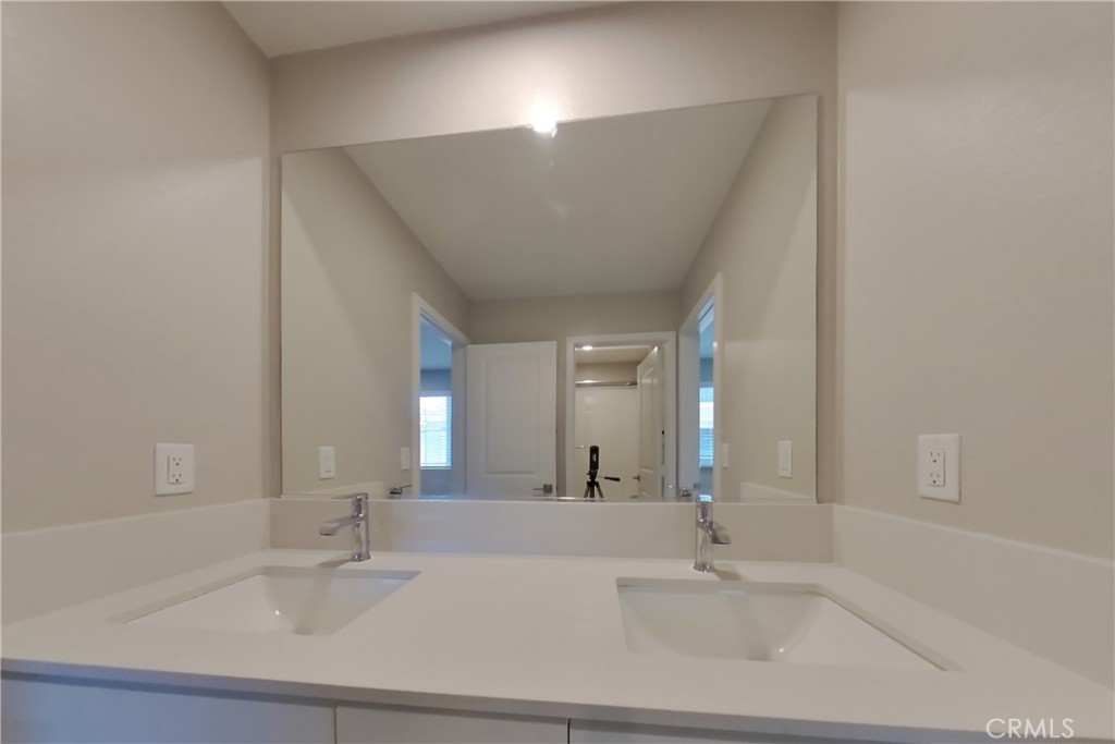 31516 Hans Drive Property Photo 13