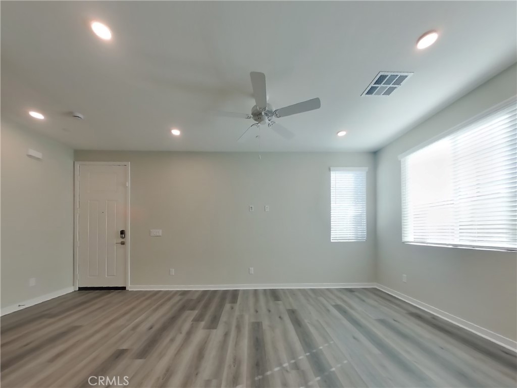 31547 Willowood Property Photo 2