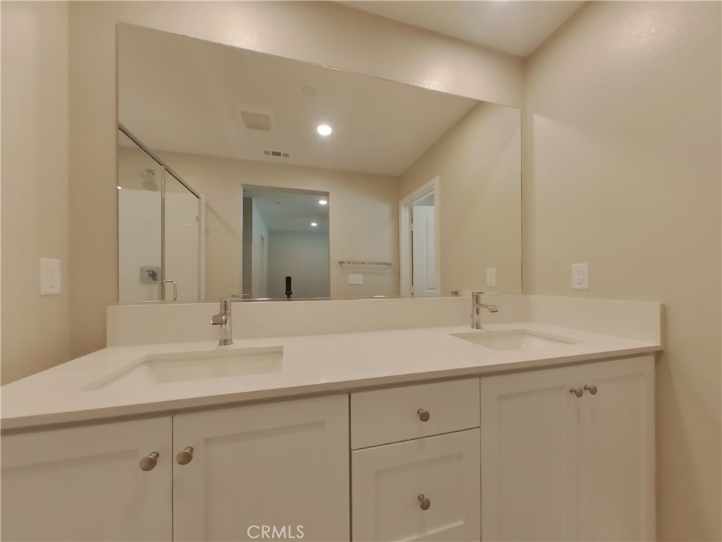 31547 Willowood Property Photo 8