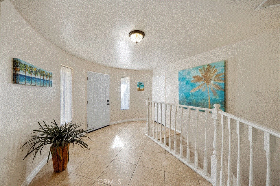 22032 W San Joaquin Drive Property Photo 6