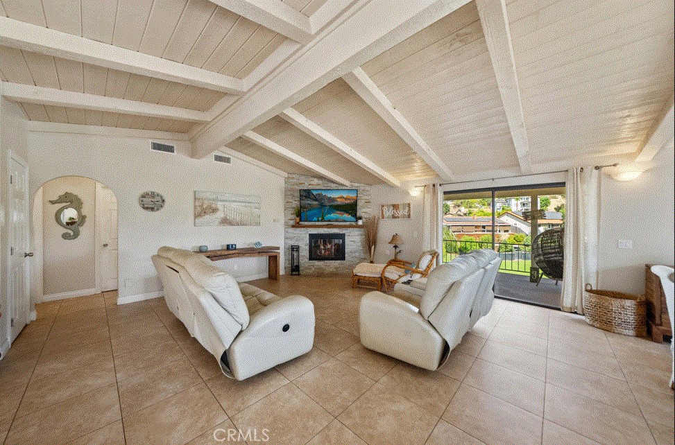 22032 W San Joaquin Drive Property Photo 9