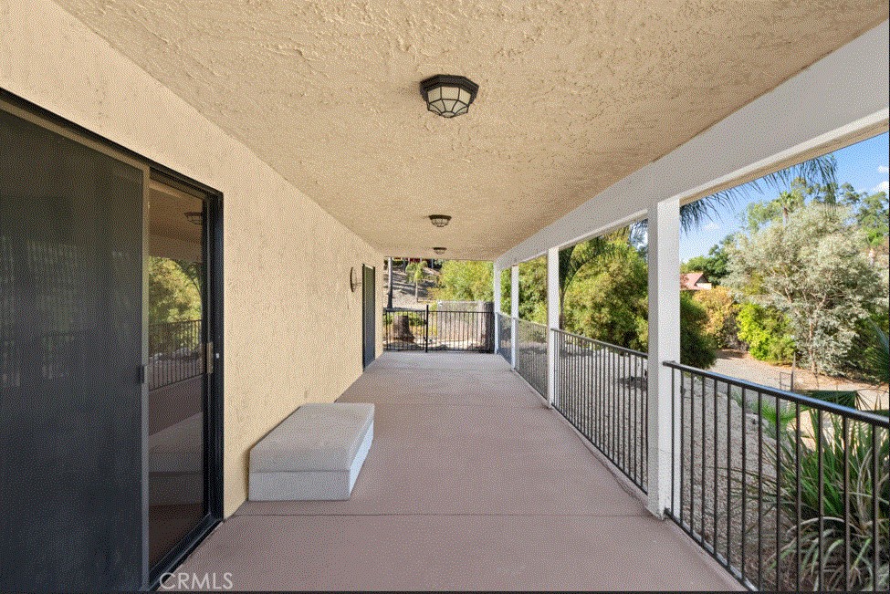 22032 W San Joaquin Drive Property Photo 33